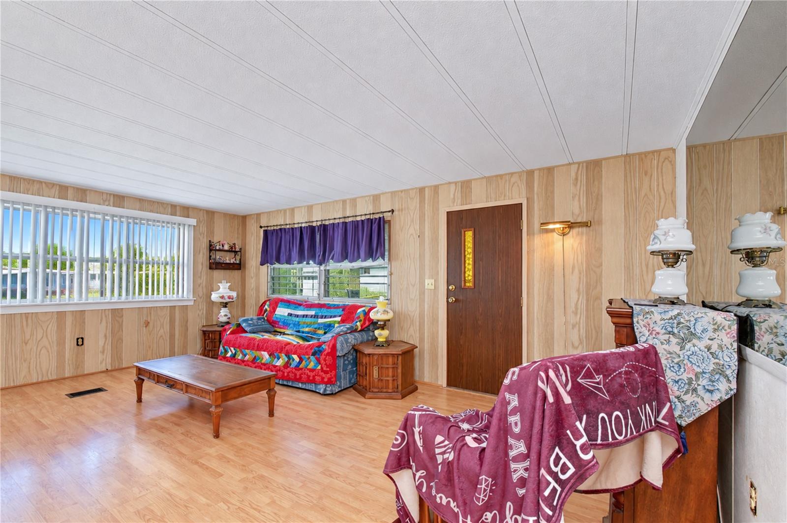 4710 Windy Ln Property Photo 14