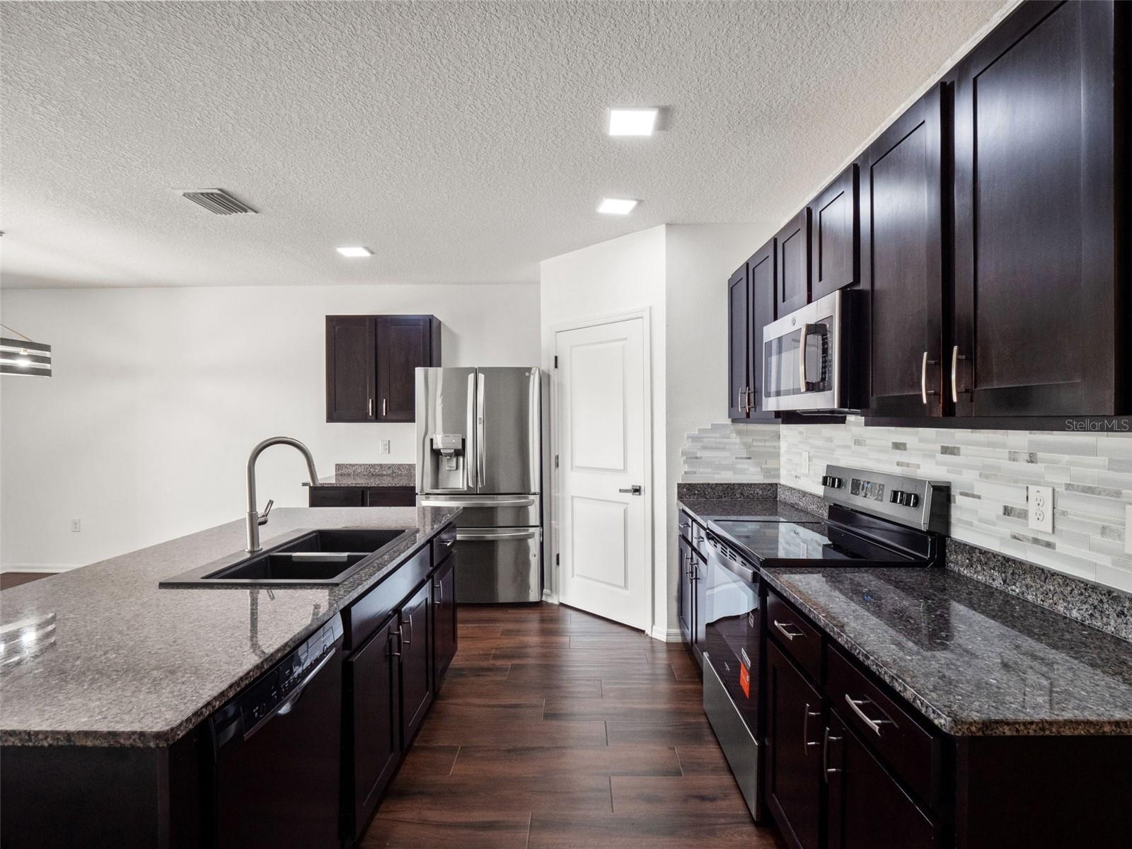 30820 Summer Sun Loop Property Photo 37