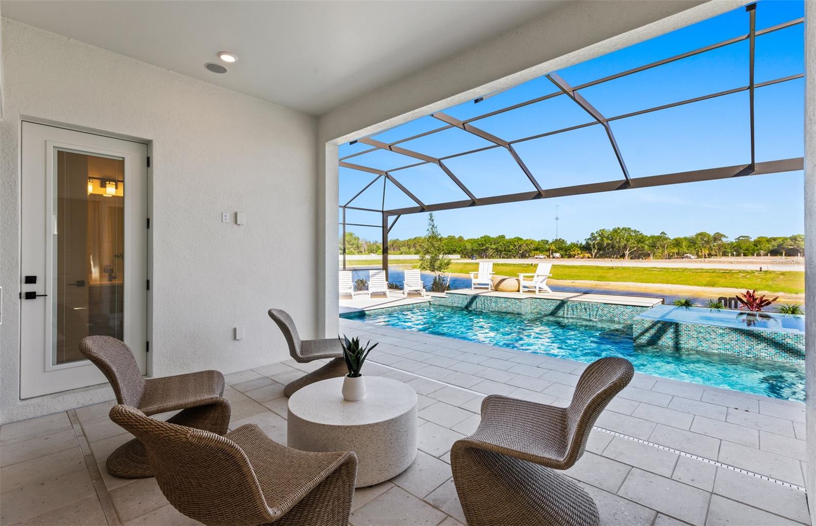 26264 Coral Harbour Dr Property Photo 23