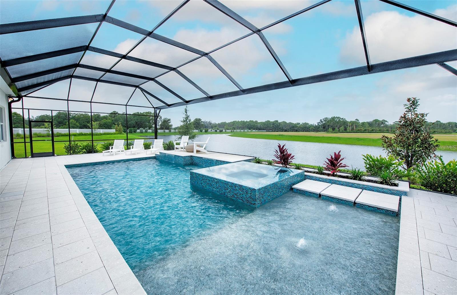 26264 Coral Harbour Dr Property Photo 24