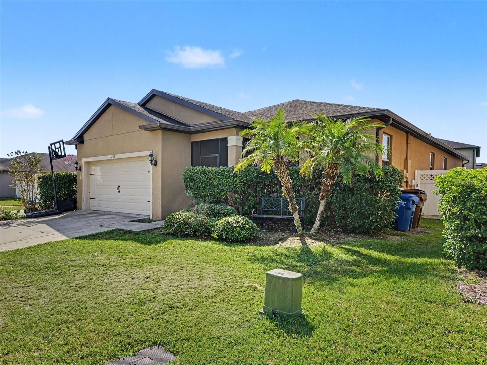 8706 Hinsdale Heights Dr Property Photo 1
