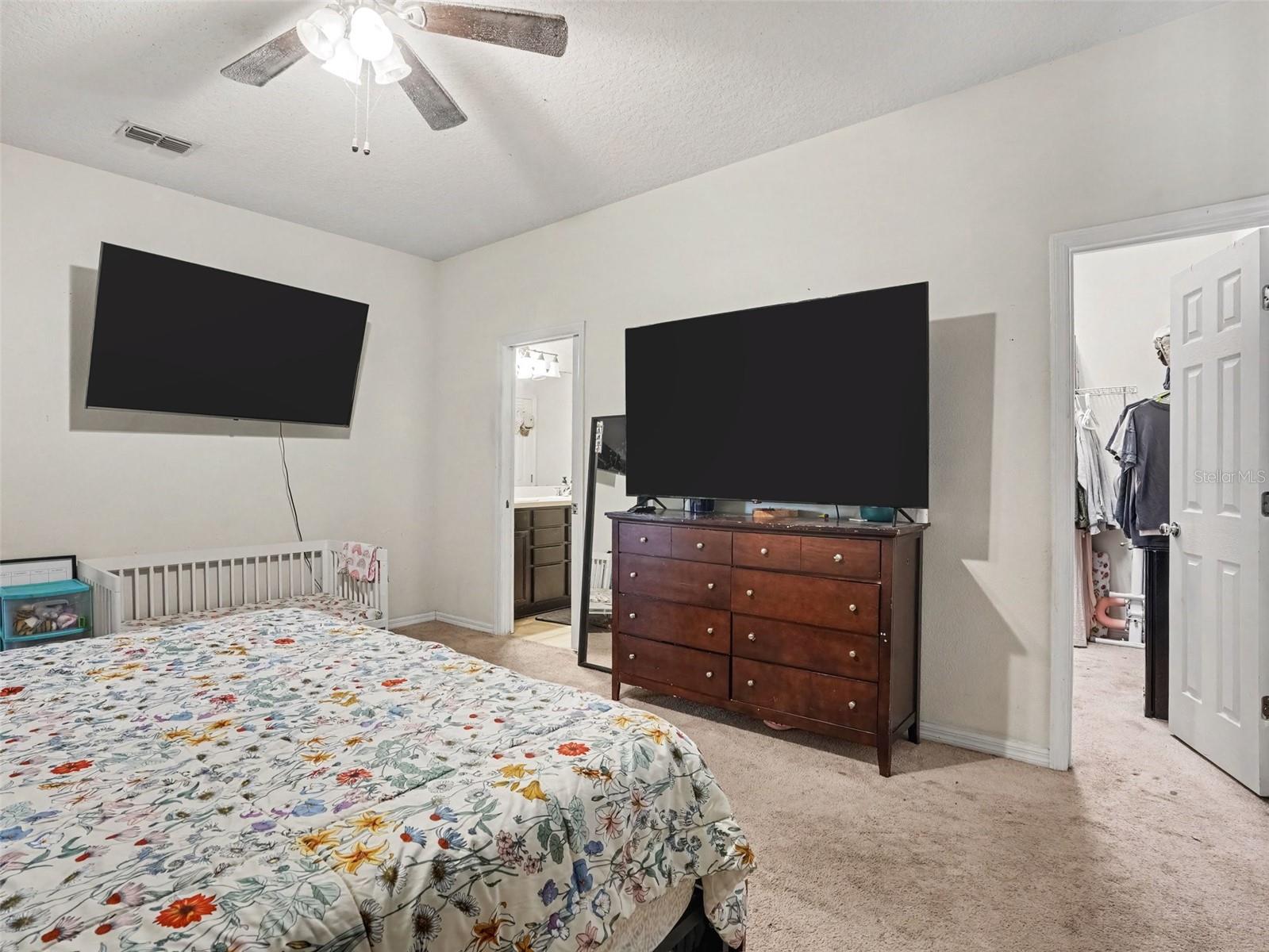 8706 Hinsdale Heights Dr Property Photo 14