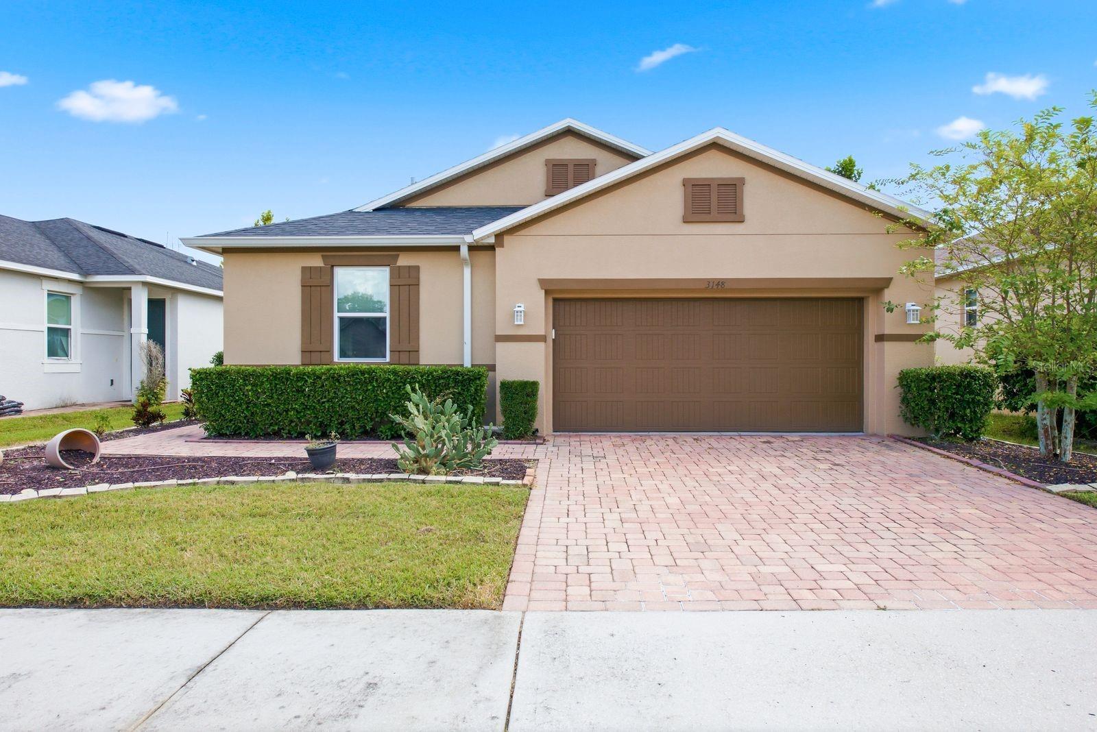 TB8553751 Property Photo 1
