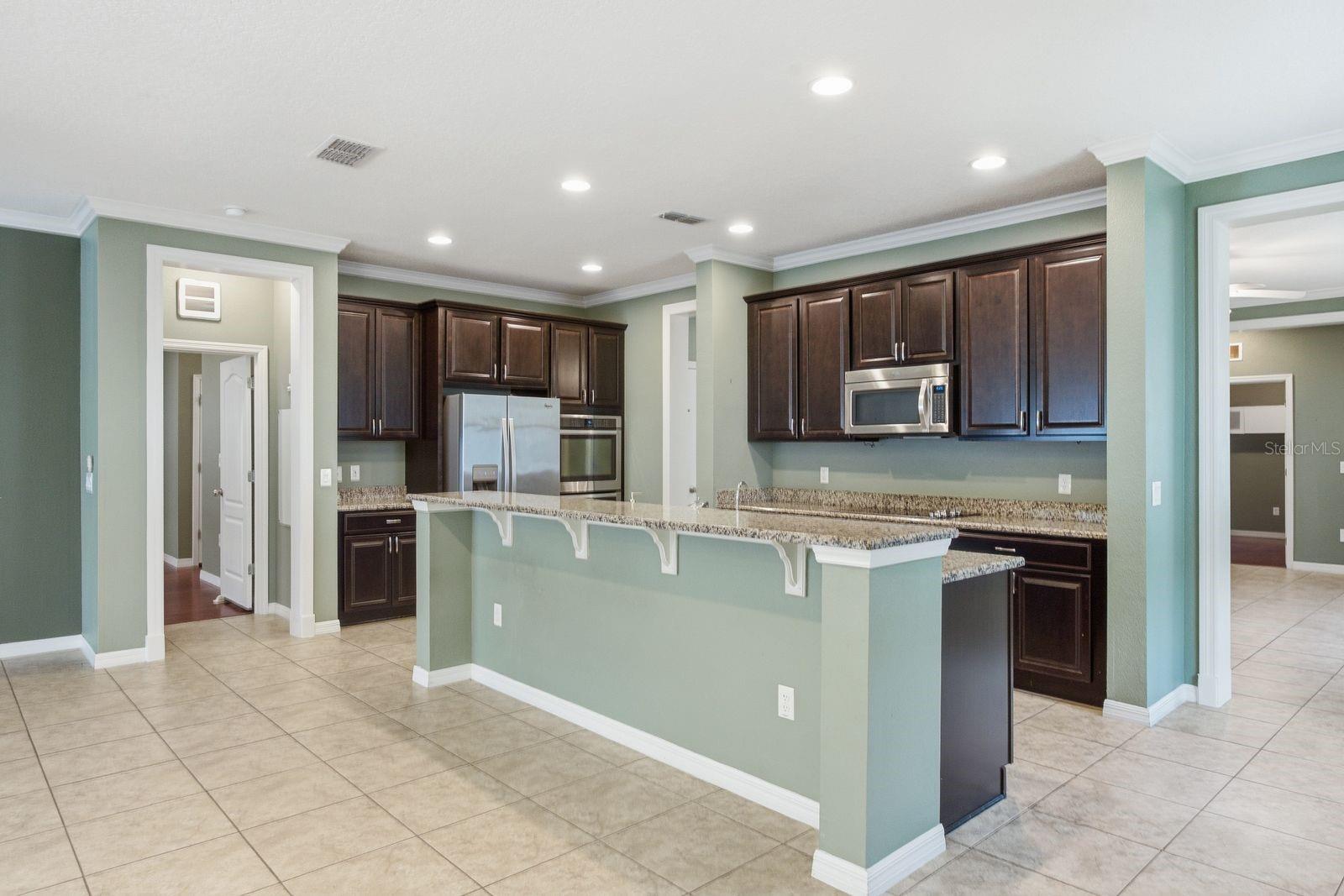 TB8553751 Property Photo 16