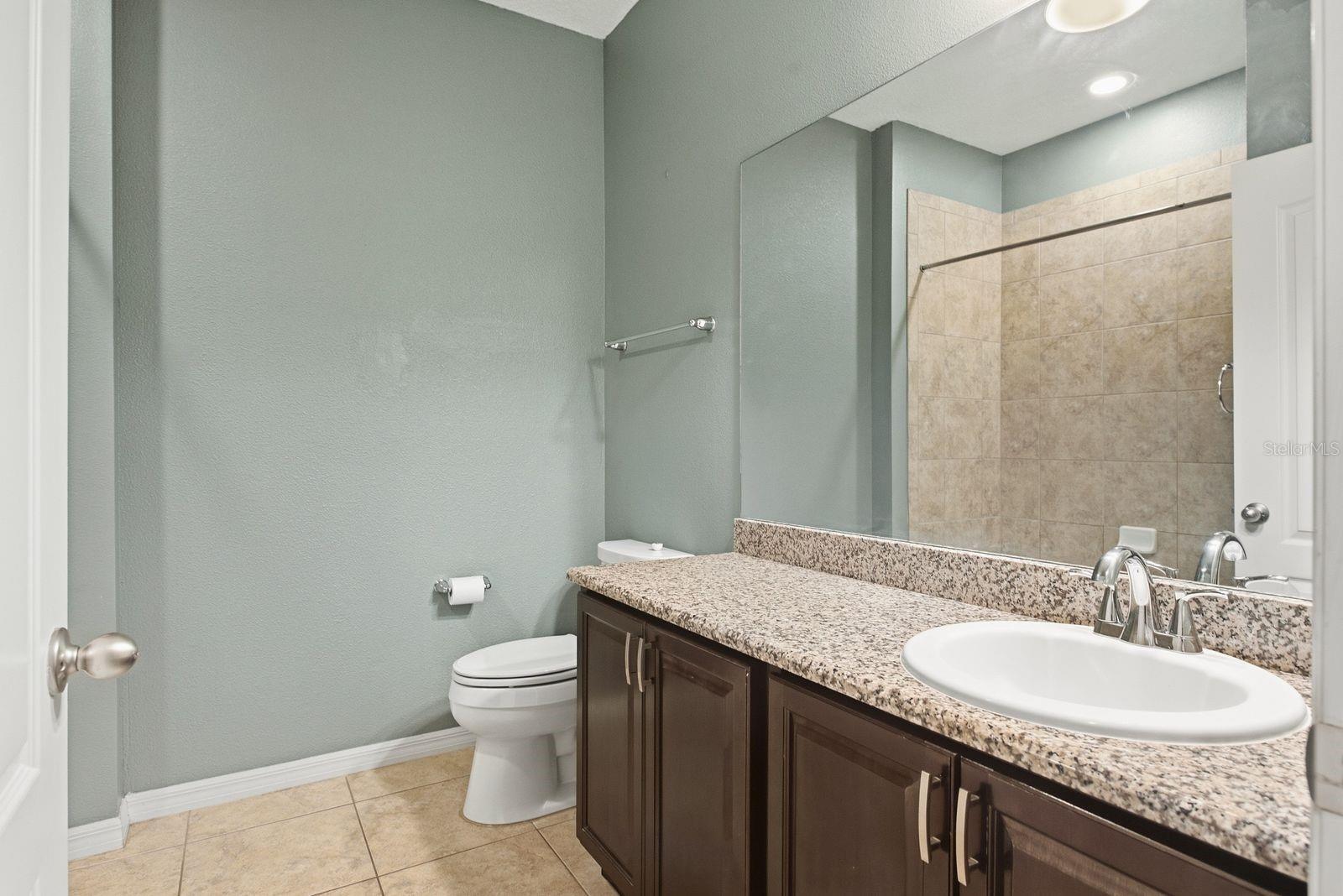 TB8553751 Property Photo 28