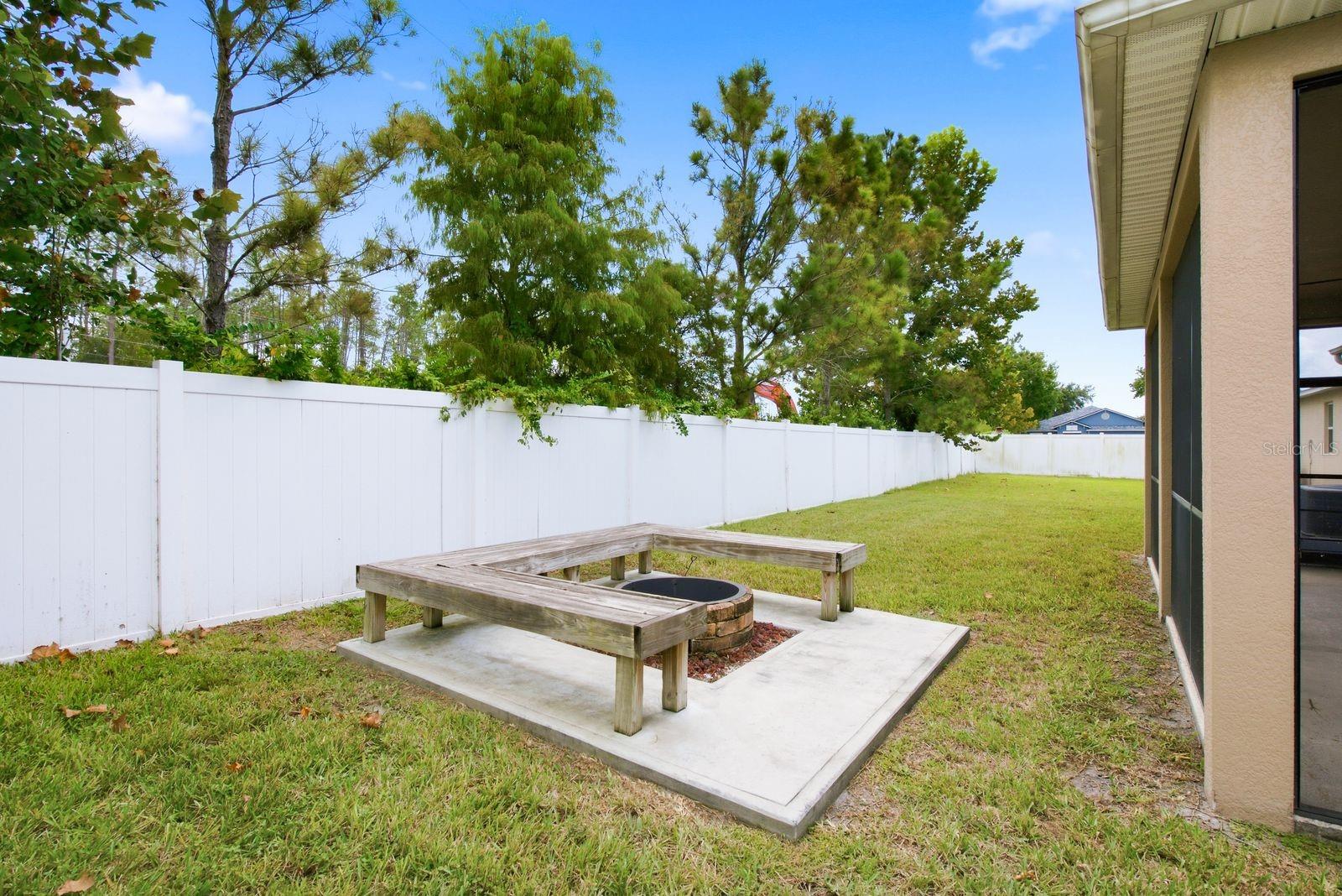 TB8553751 Property Photo 34