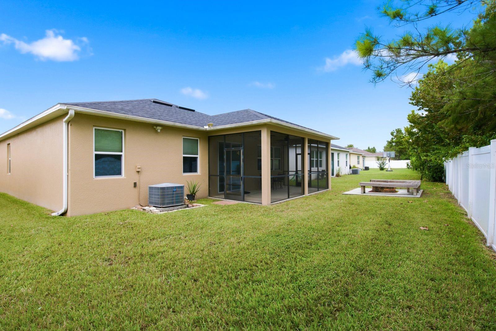 TB8553751 Property Photo 36