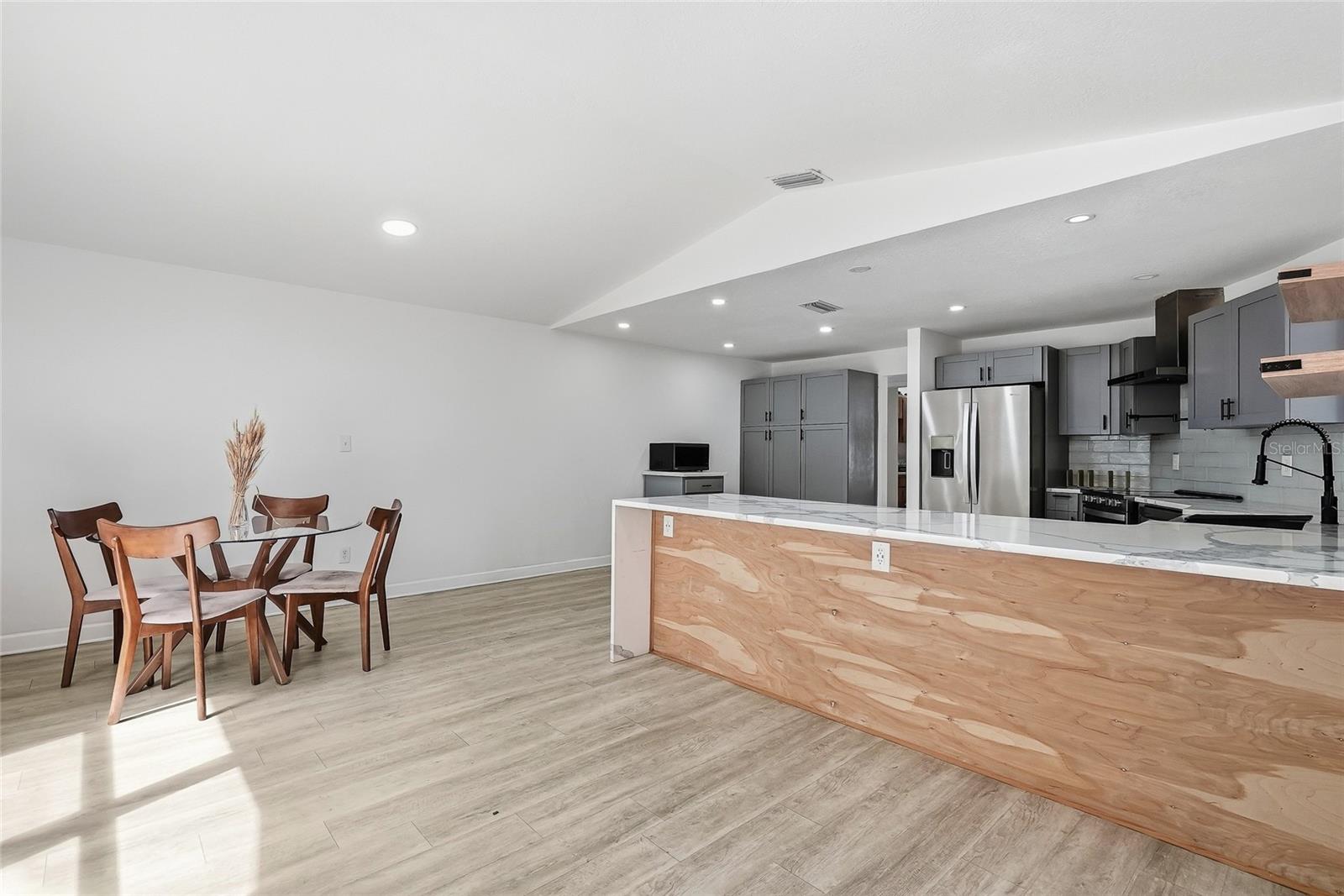 4206 Windtree Dr Property Photo 17