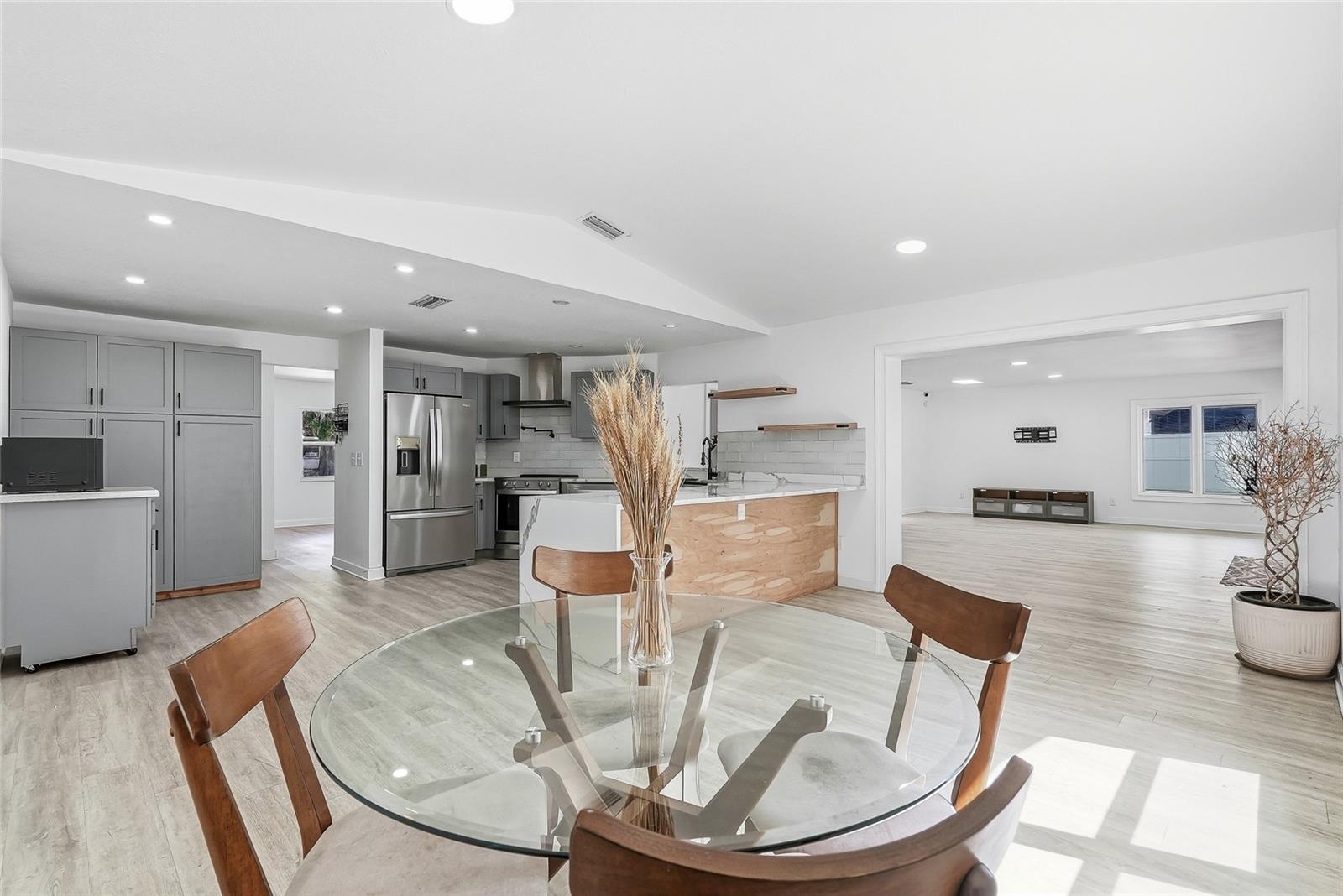 4206 Windtree Dr Property Photo 18