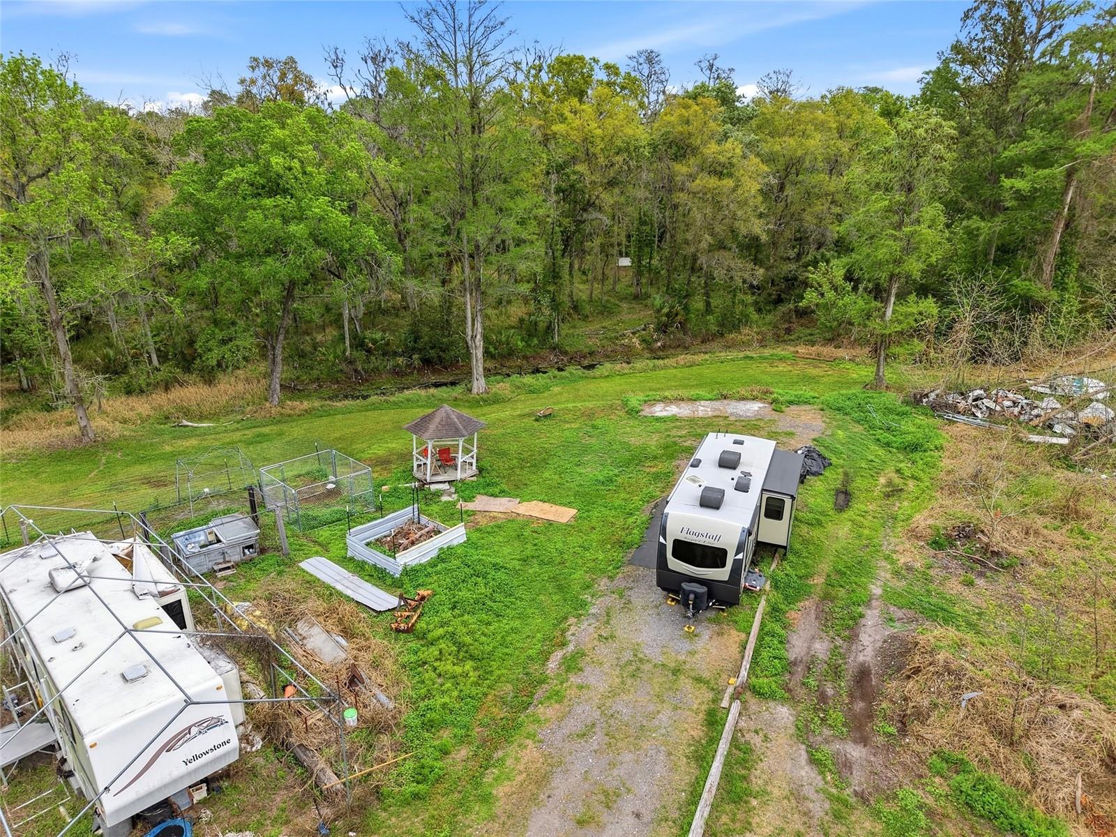 9014 122 Ave Property Photo 15