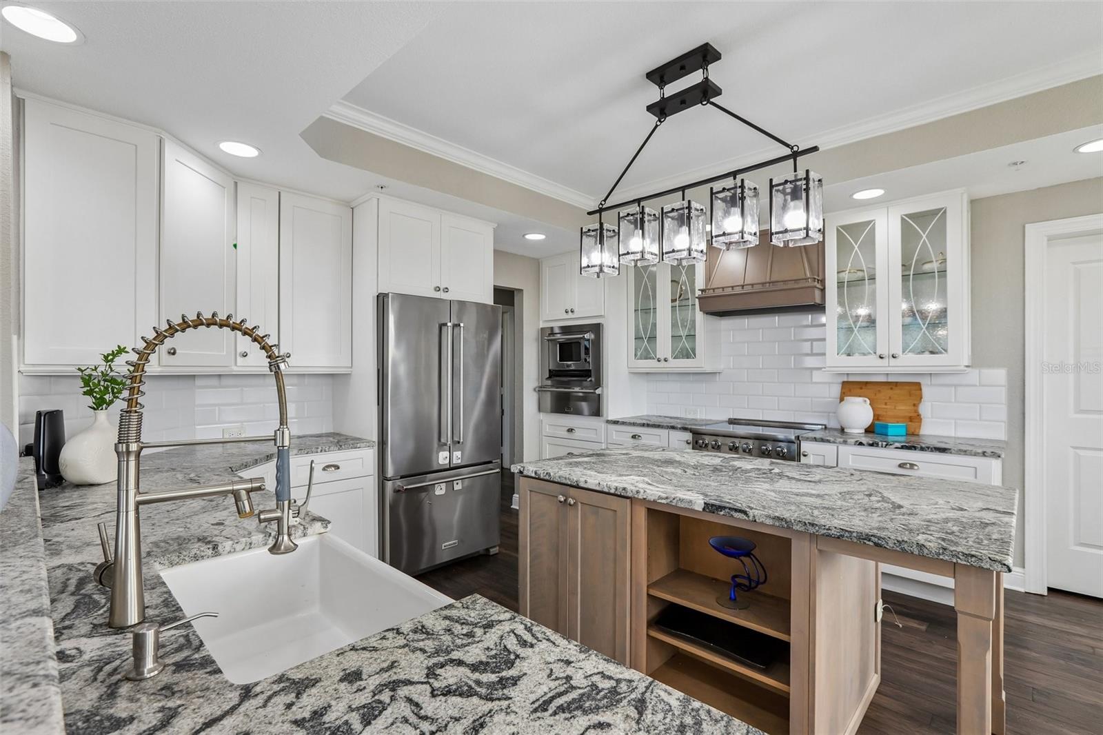 5823 Bowen Daniel Dr #601 Property Photo 15