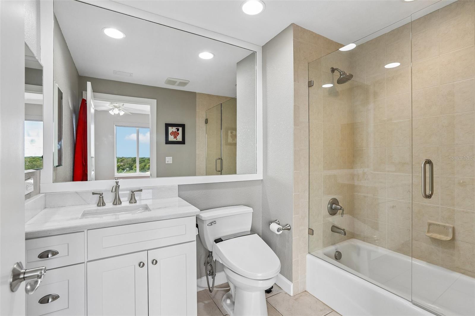 5823 Bowen Daniel Dr #601 Property Photo 28