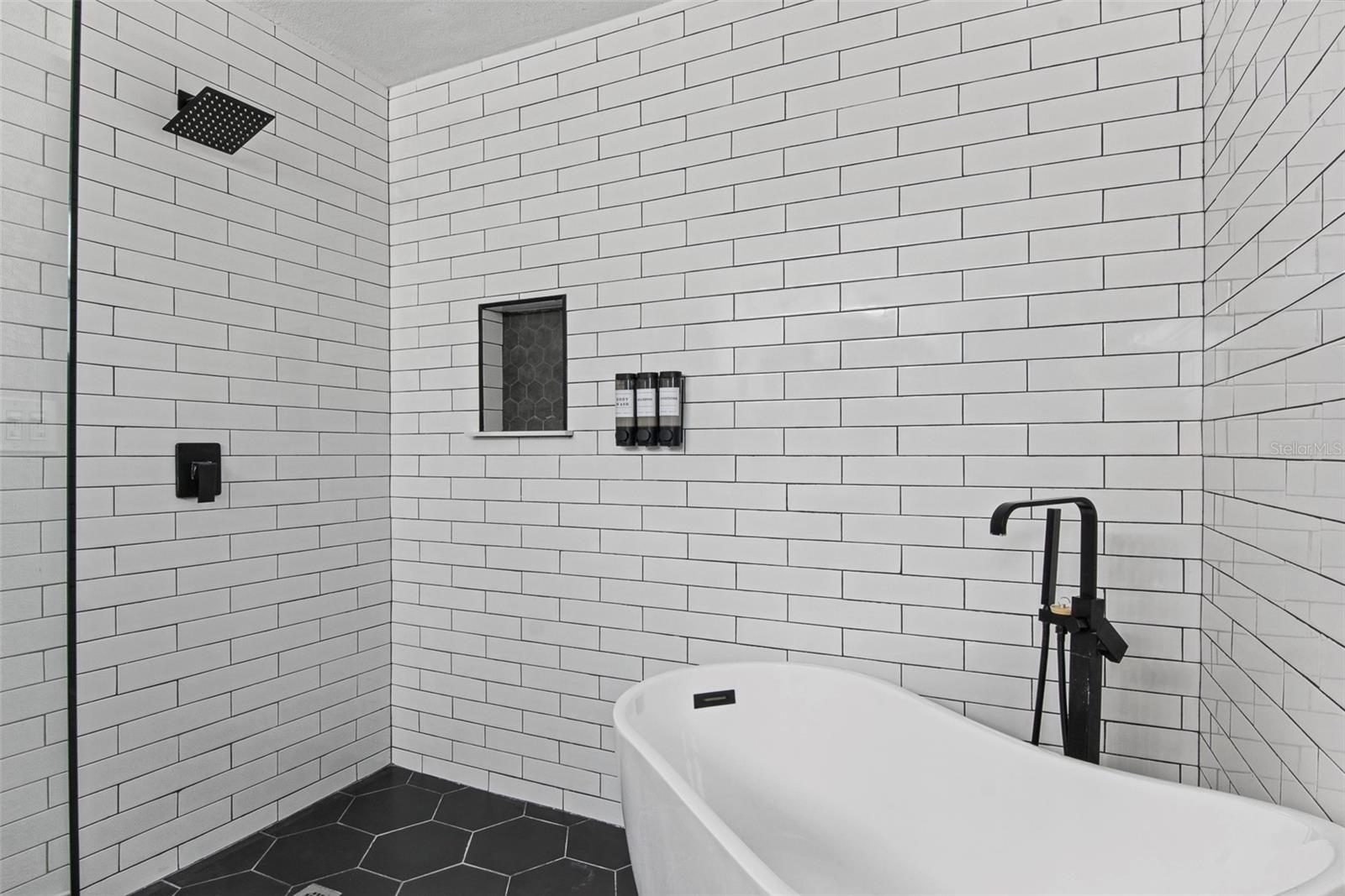 3646 Alabama Ave Ne Property Photo 21