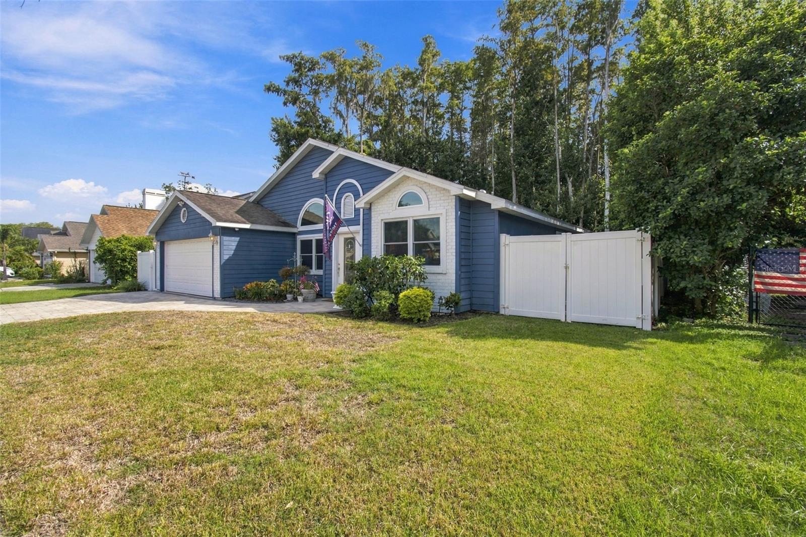 7208 Hideaway Trl Property Photo 4