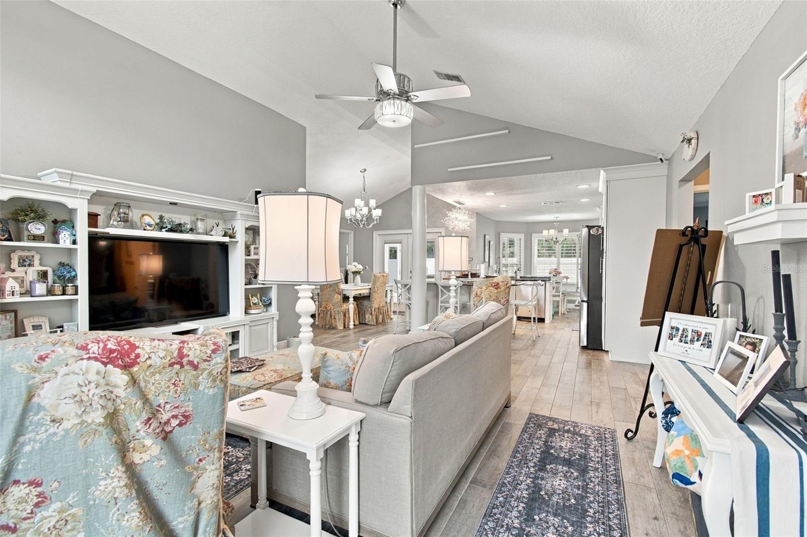 7208 Hideaway Trl Property Photo 12