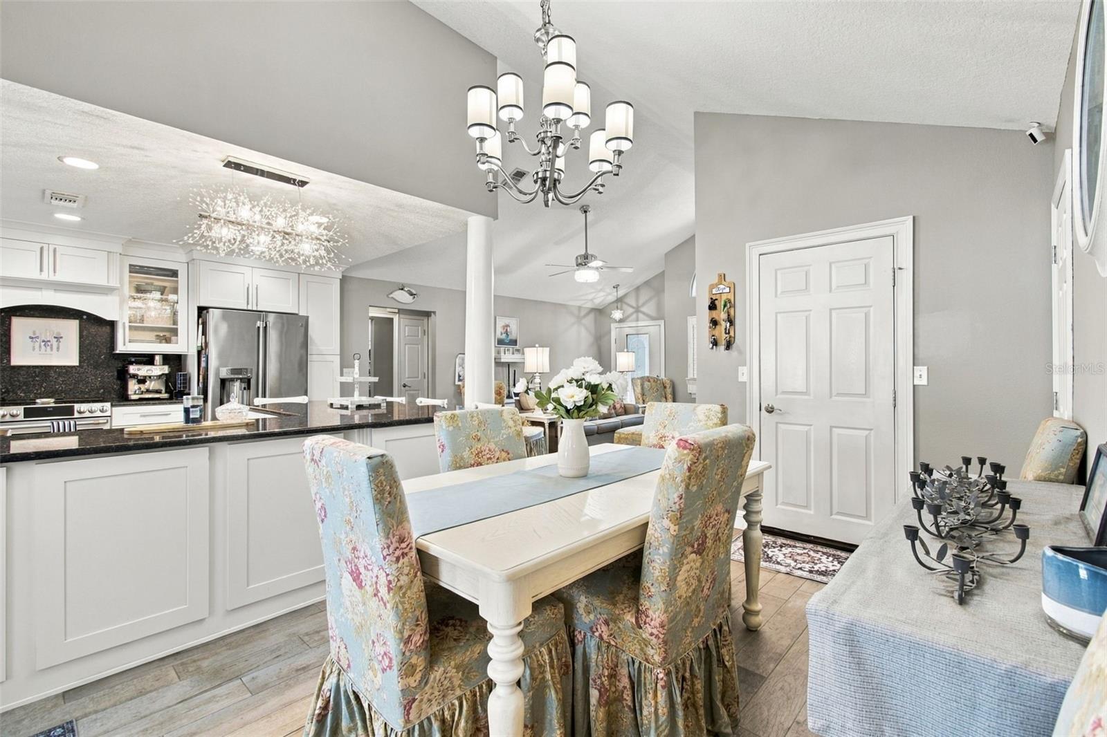 7208 Hideaway Trl Property Photo 18