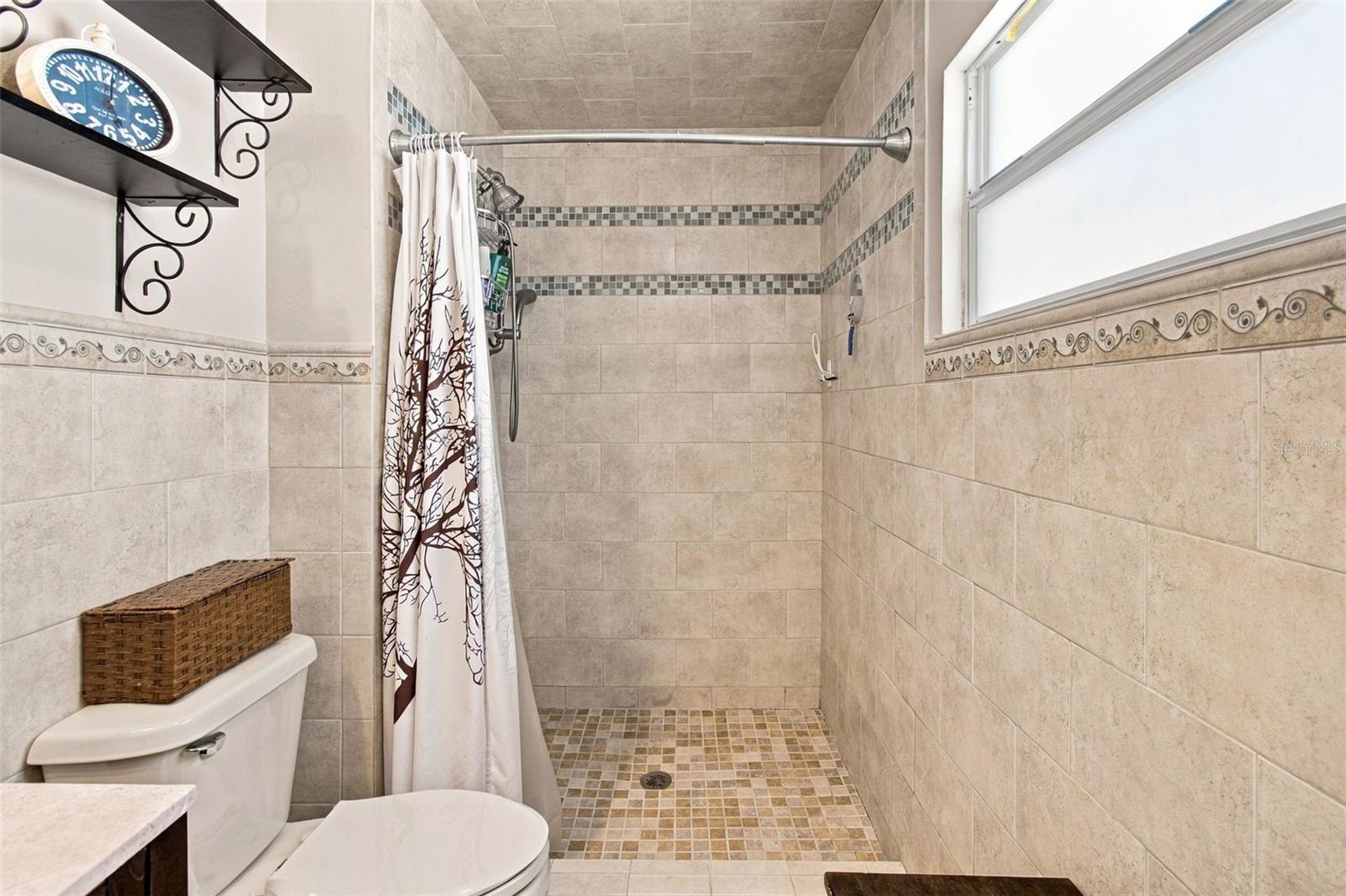 7208 Hideaway Trl Property Photo 43