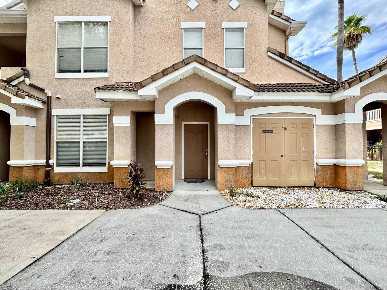 17942 VILLA CREEK DR #17942 Property Photo 1
