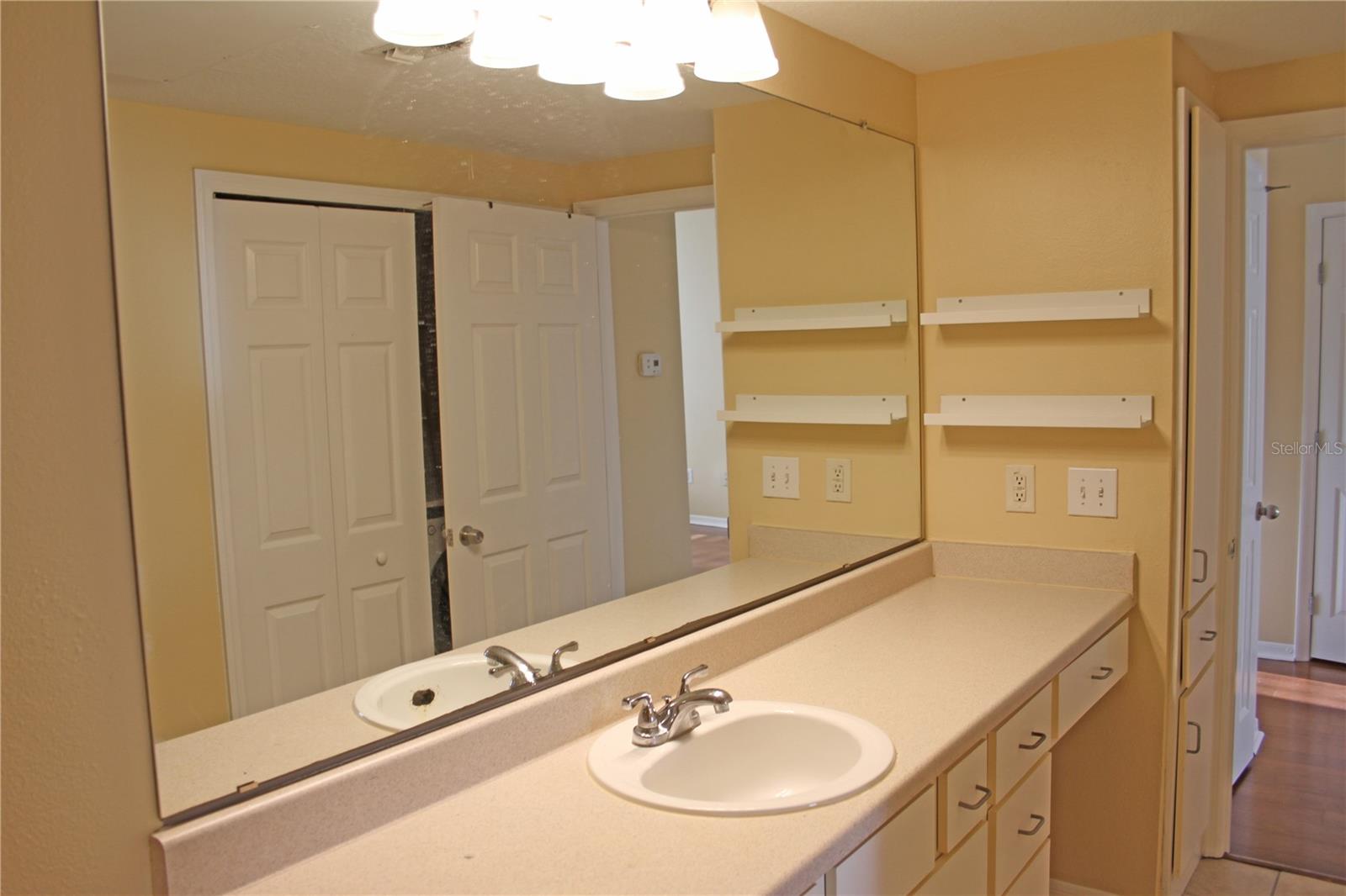 1910 E Palm Ave #9201 Property Photo 14