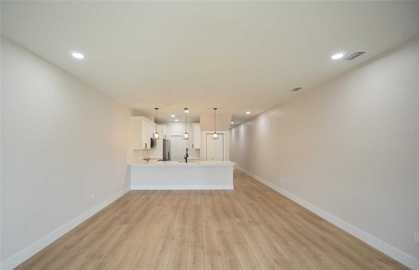 4308 W Gray St #4 Property Photo 8
