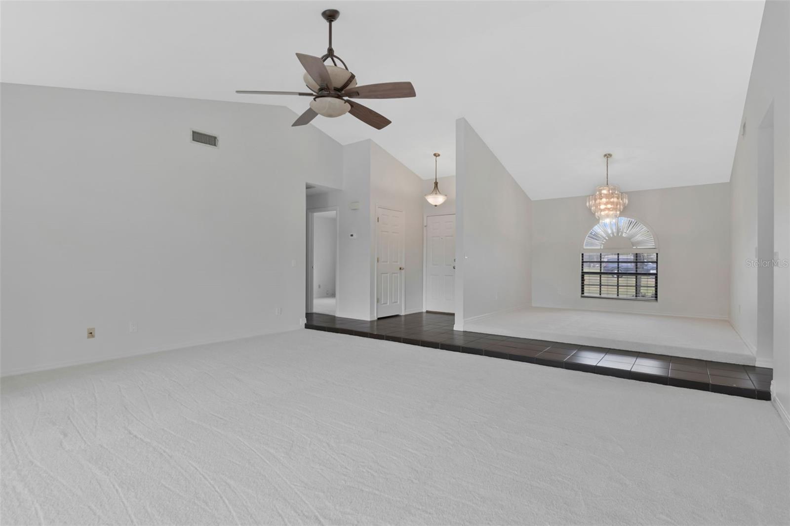 38118 Huff Dr Property Photo 7