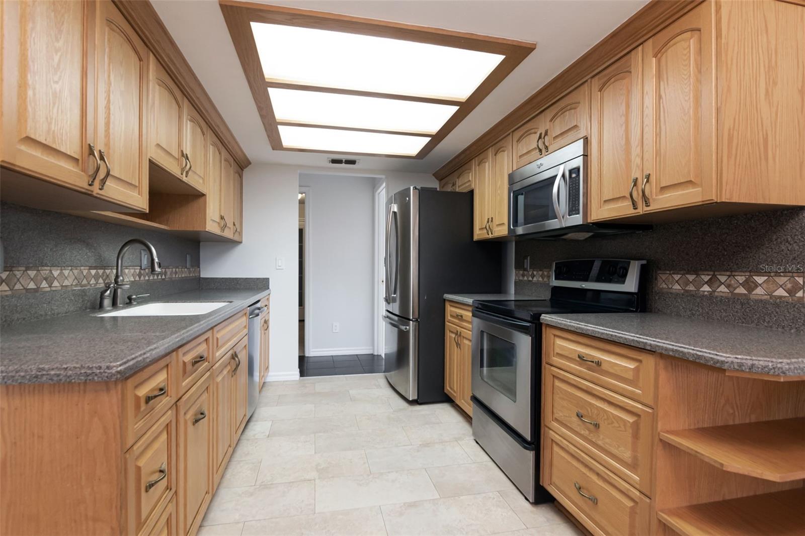 38118 Huff Dr Property Photo 14