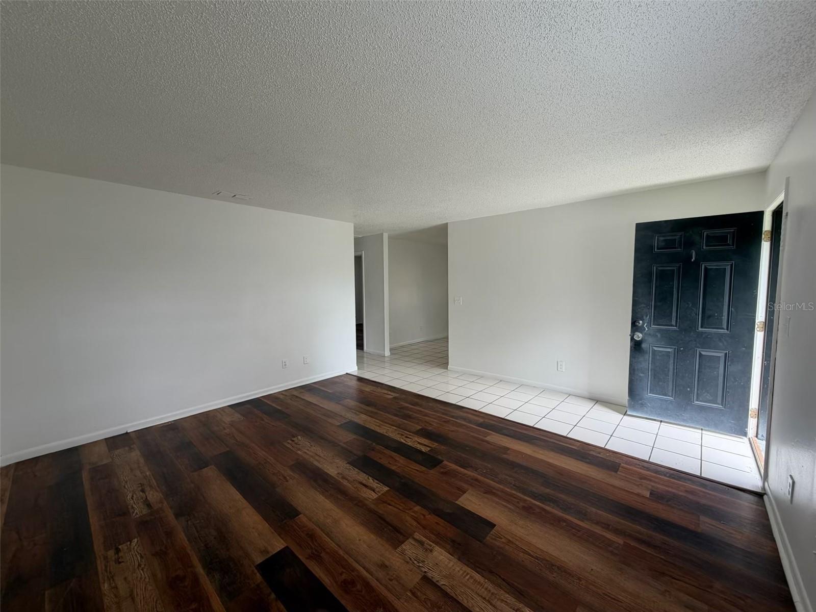 4851 16th St Property Photo 6