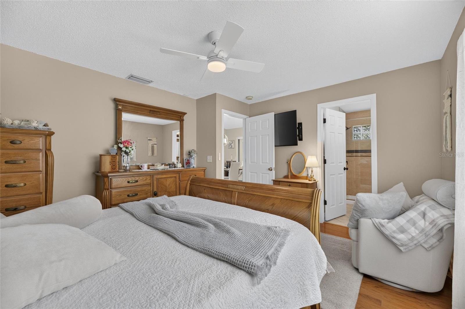 12138 Buffington Ln Property Photo 25