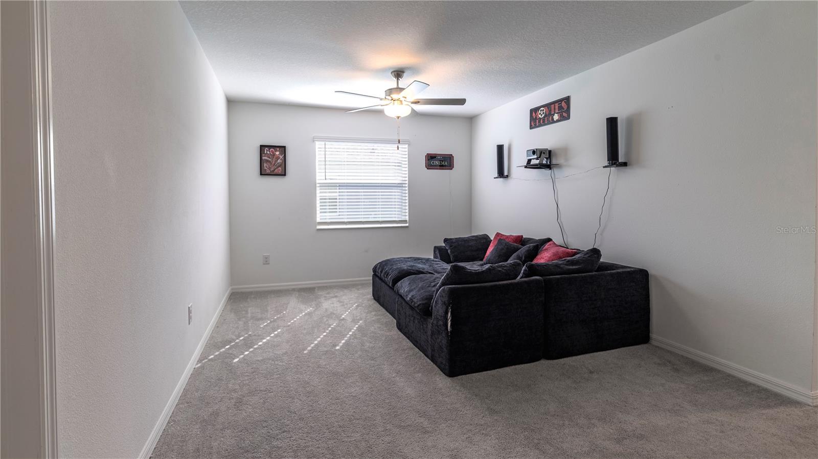 8853 Gallantree Pl Property Photo 12