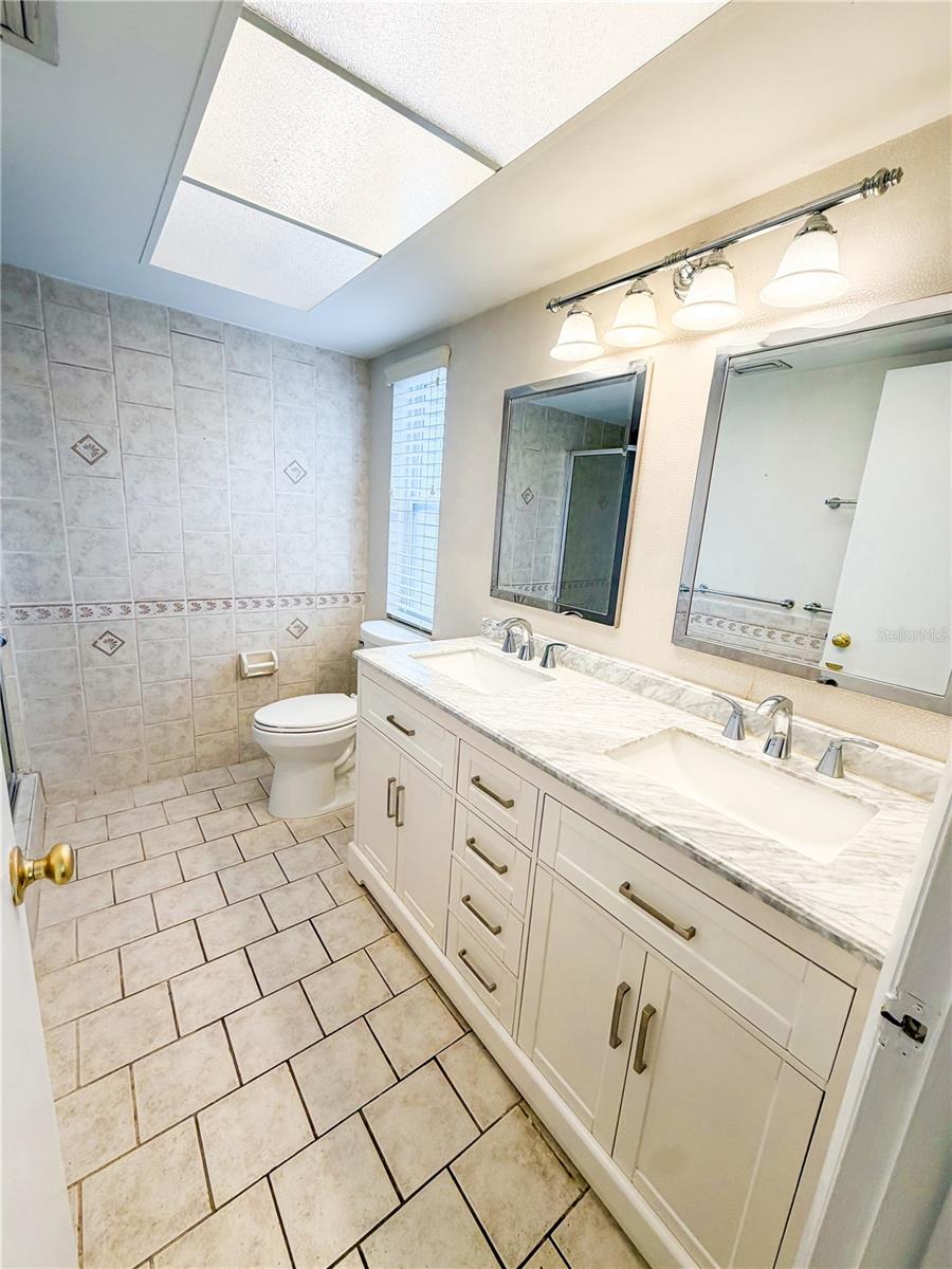 14436 Bay Hills Dr Property Photo 19