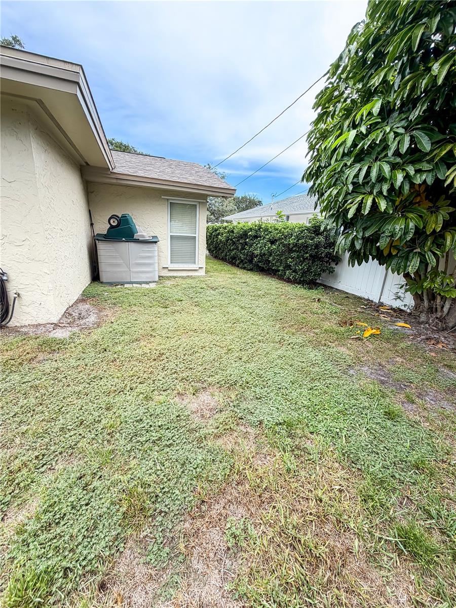 14436 Bay Hills Dr Property Photo 34