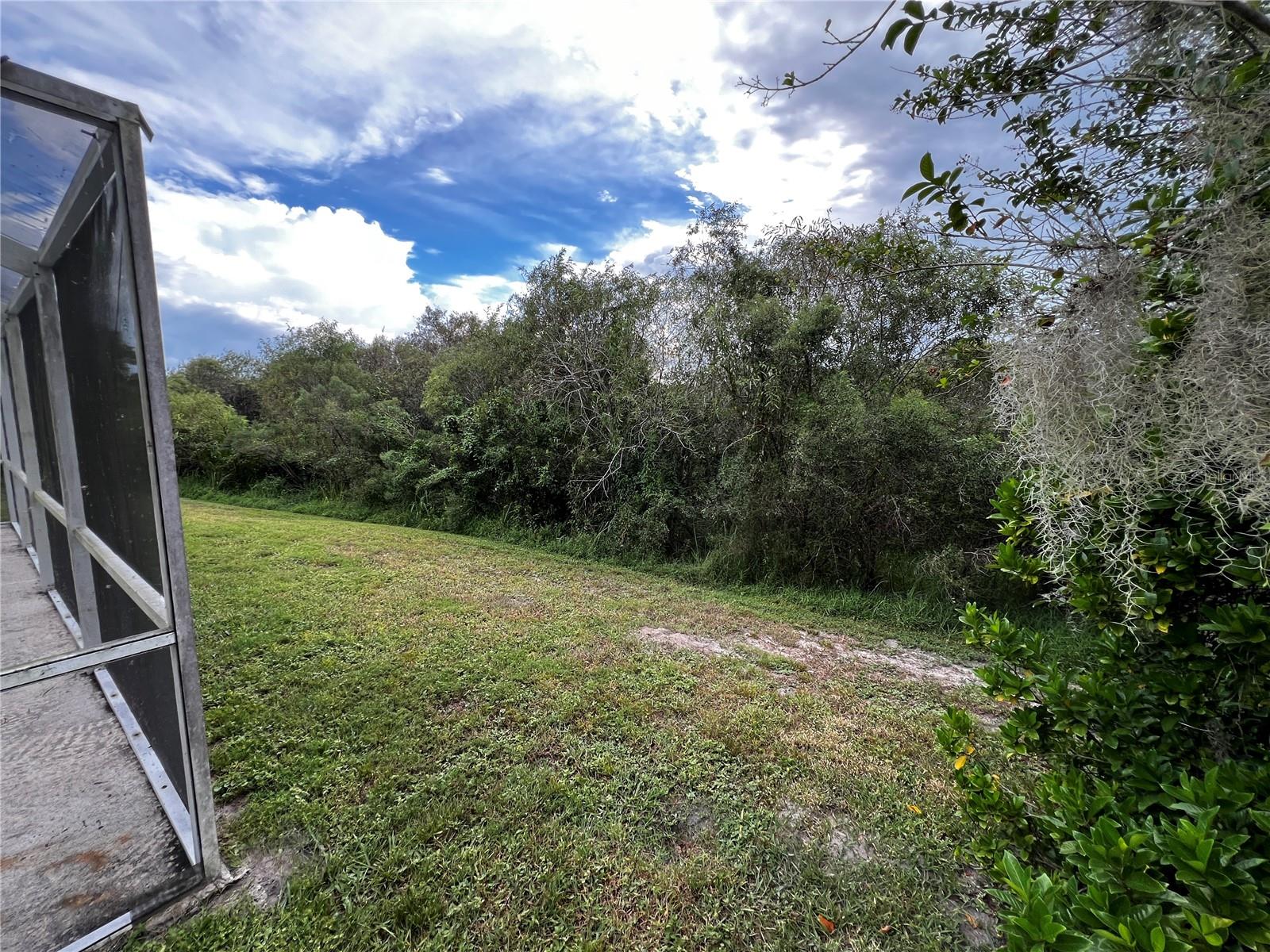 27606 Sky Lake Cir Property Photo 14