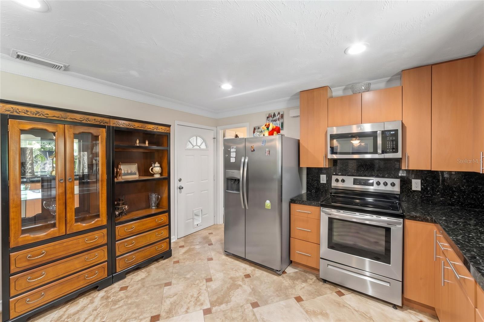 3377 Spring Mill Cir Property Photo 17