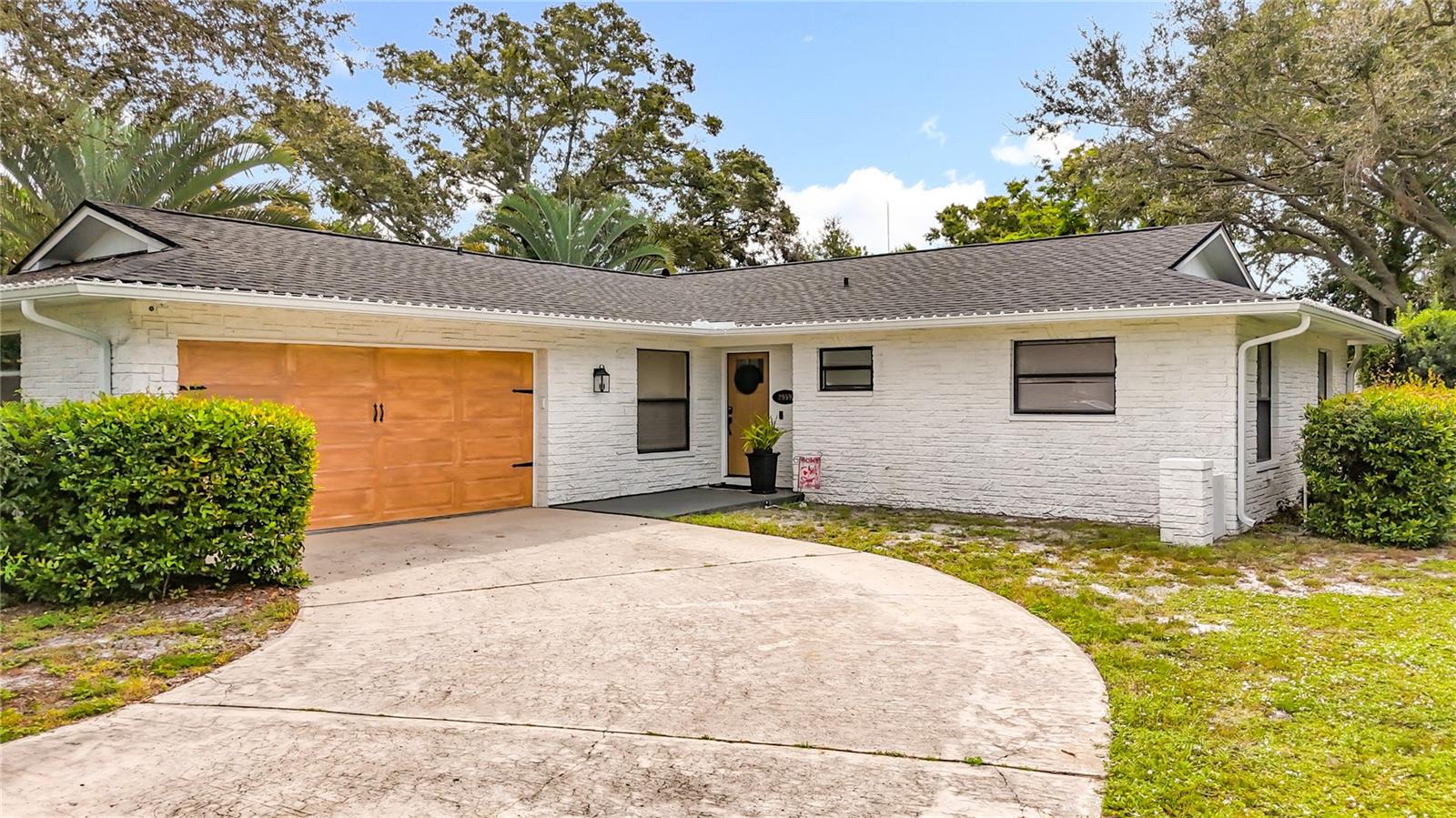 2959 Laurel Ct Property Photo 1