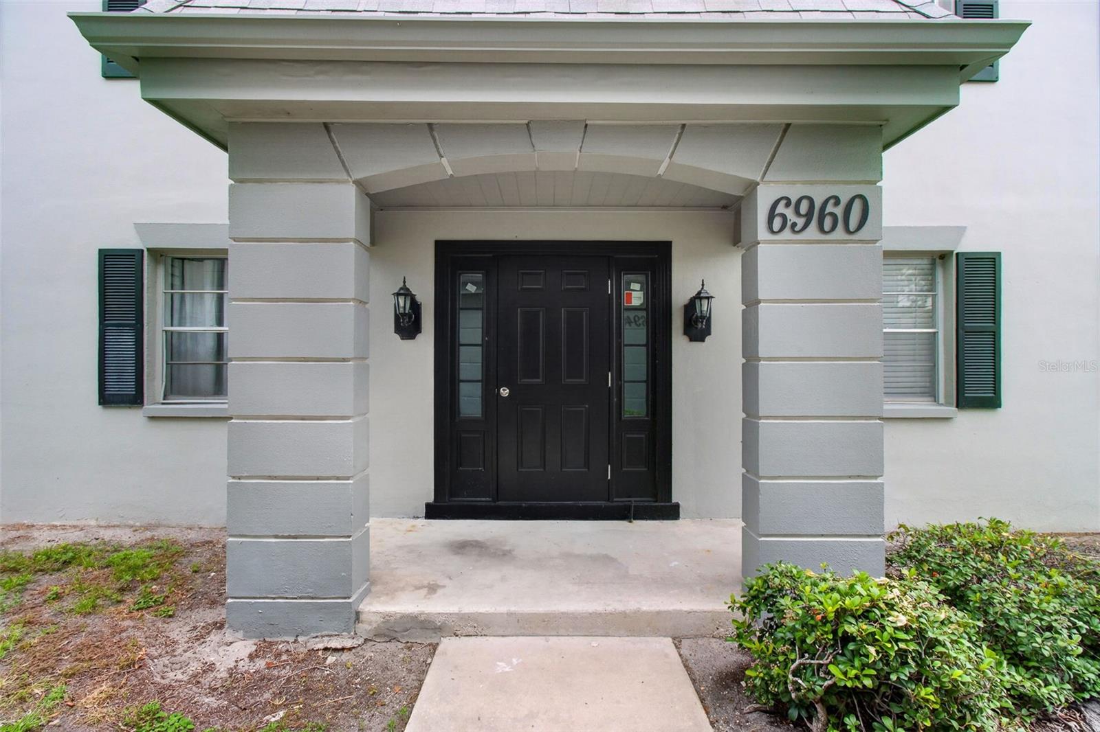 6960 Sunset Dr S #2a Property Photo 1