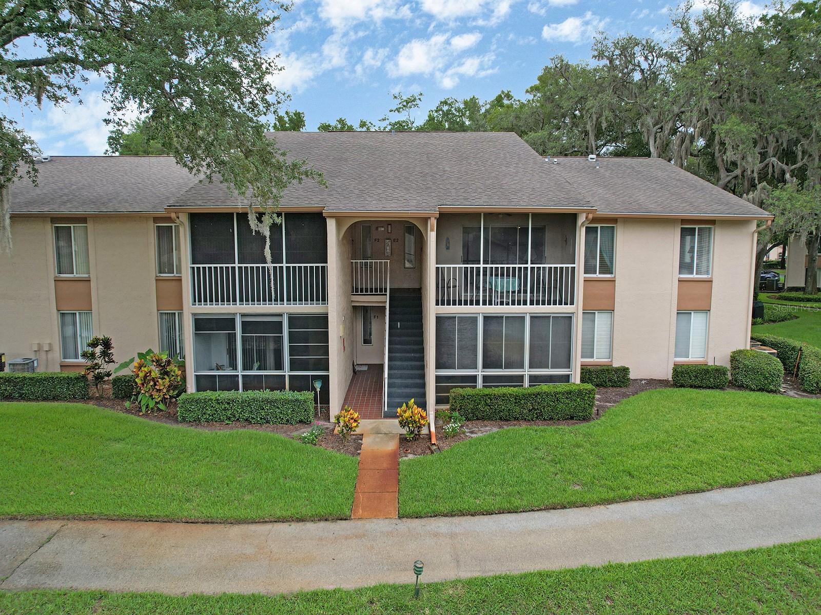 13122 Slash Pine Dr #e2 Property Photo 2