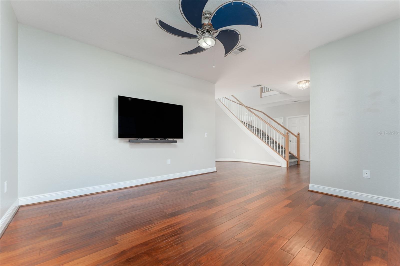 11302 Hoot Owl Ct Property Photo 15