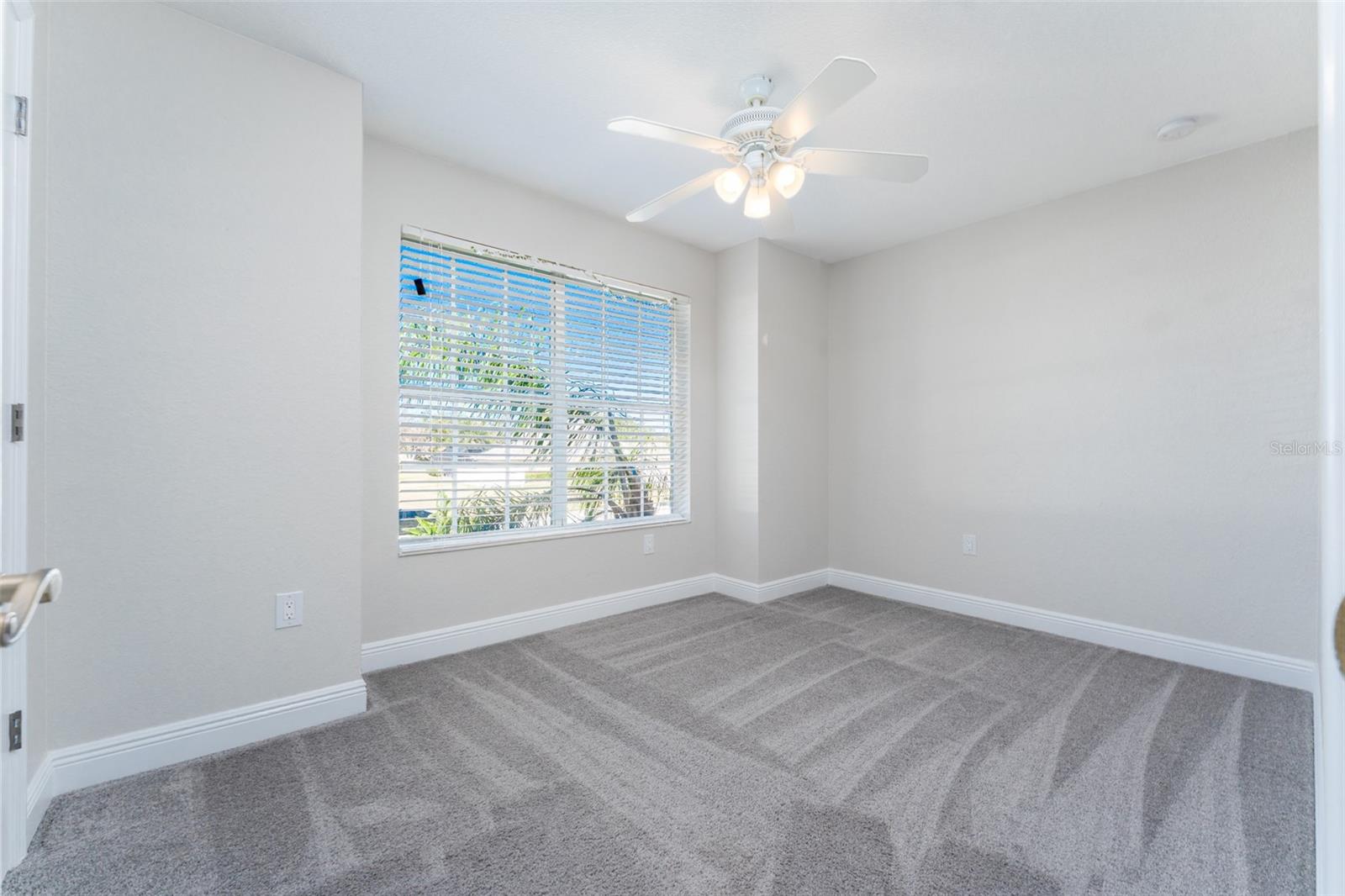 11302 Hoot Owl Ct Property Photo 24