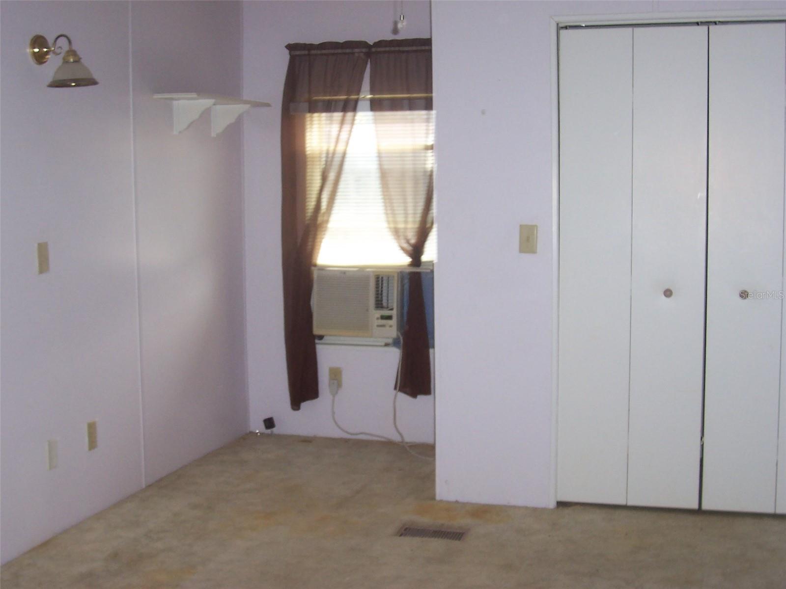 TB8553876 Property Photo 21