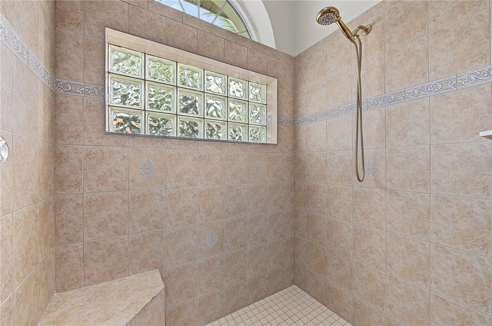 24415 Rolling View Ct Property Photo 23