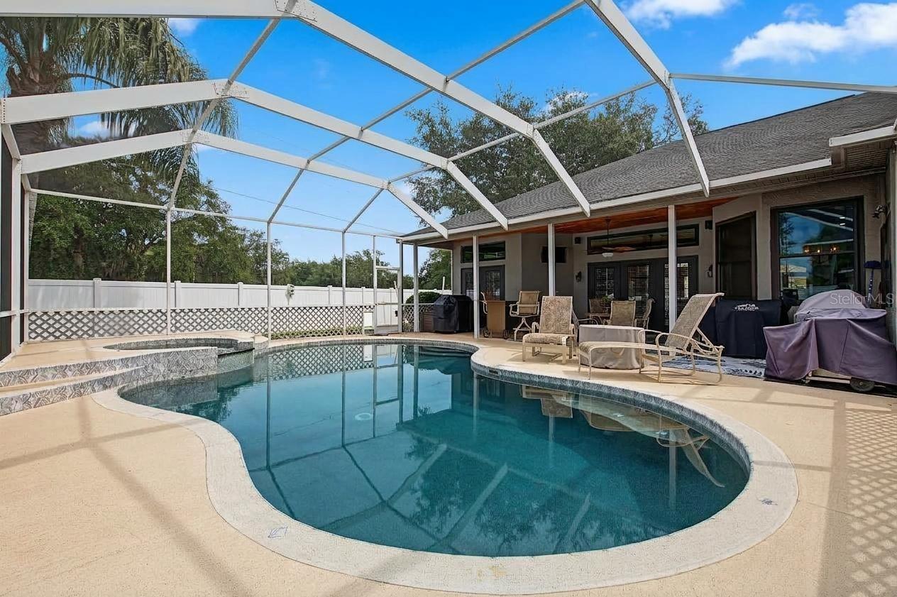 24415 Rolling View Ct Property Photo 35