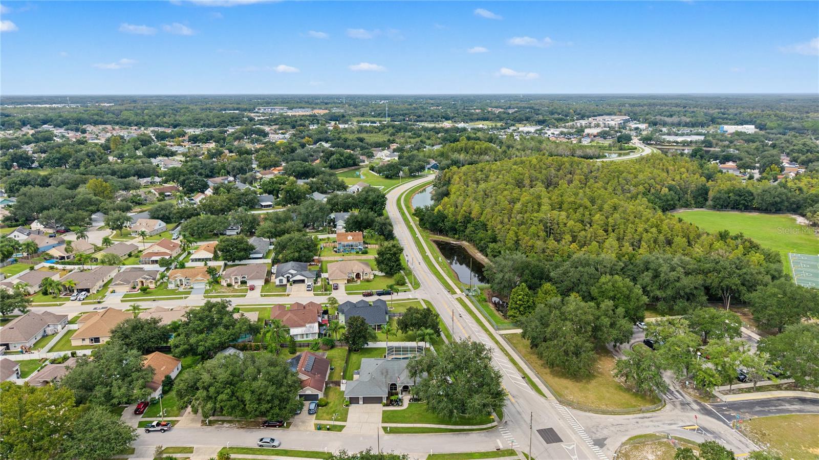 24415 Rolling View Ct Property Photo 48