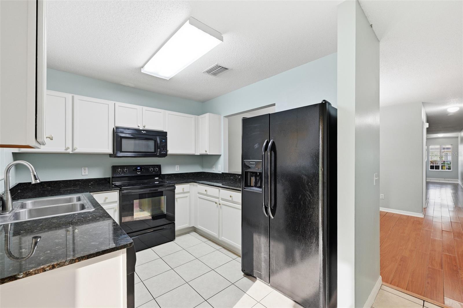 10734 Keys Gate Dr Property Photo 8