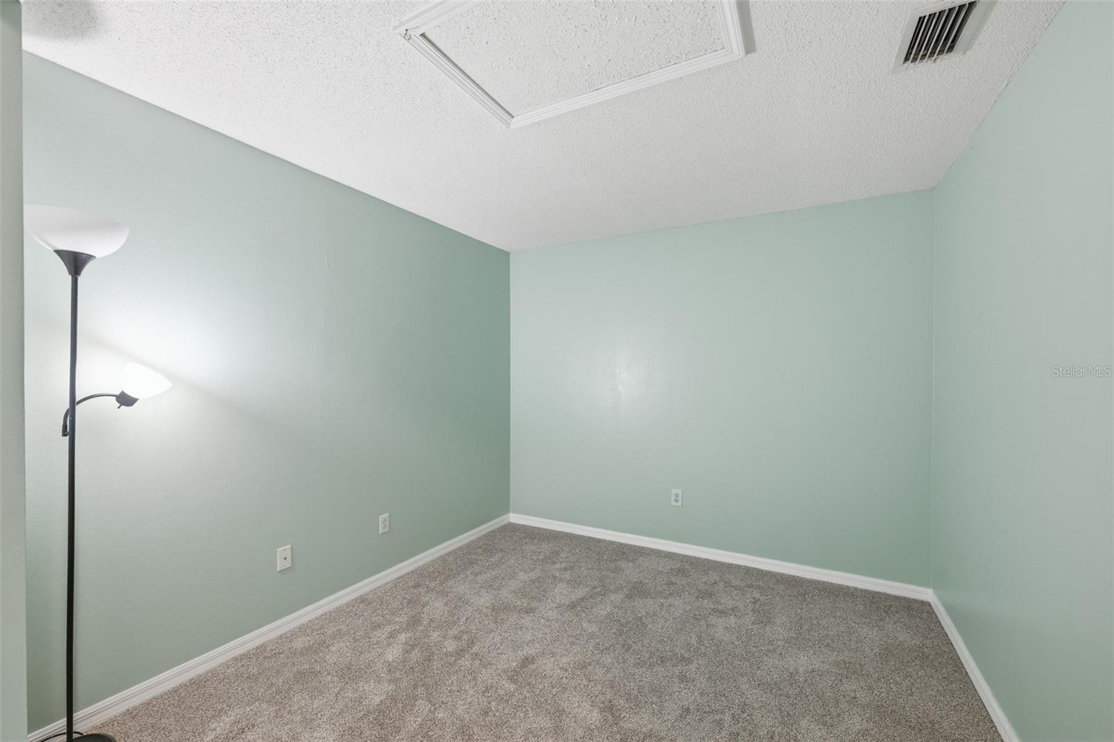 10734 Keys Gate Dr Property Photo 17