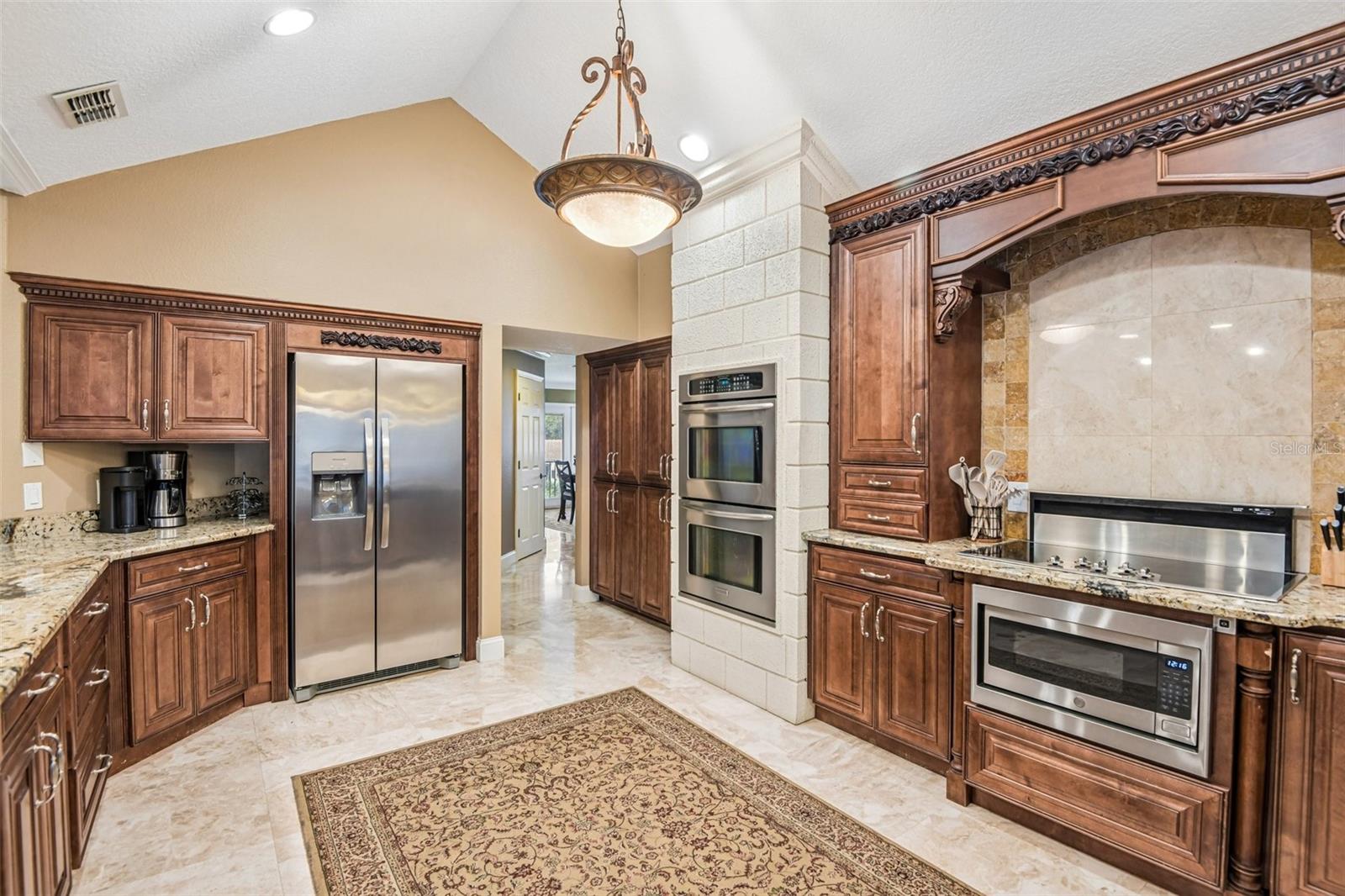 3157 N Canal Dr Property Photo 17