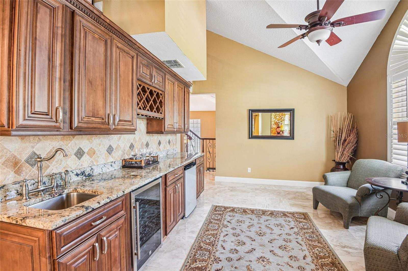 3157 N Canal Dr Property Photo 20