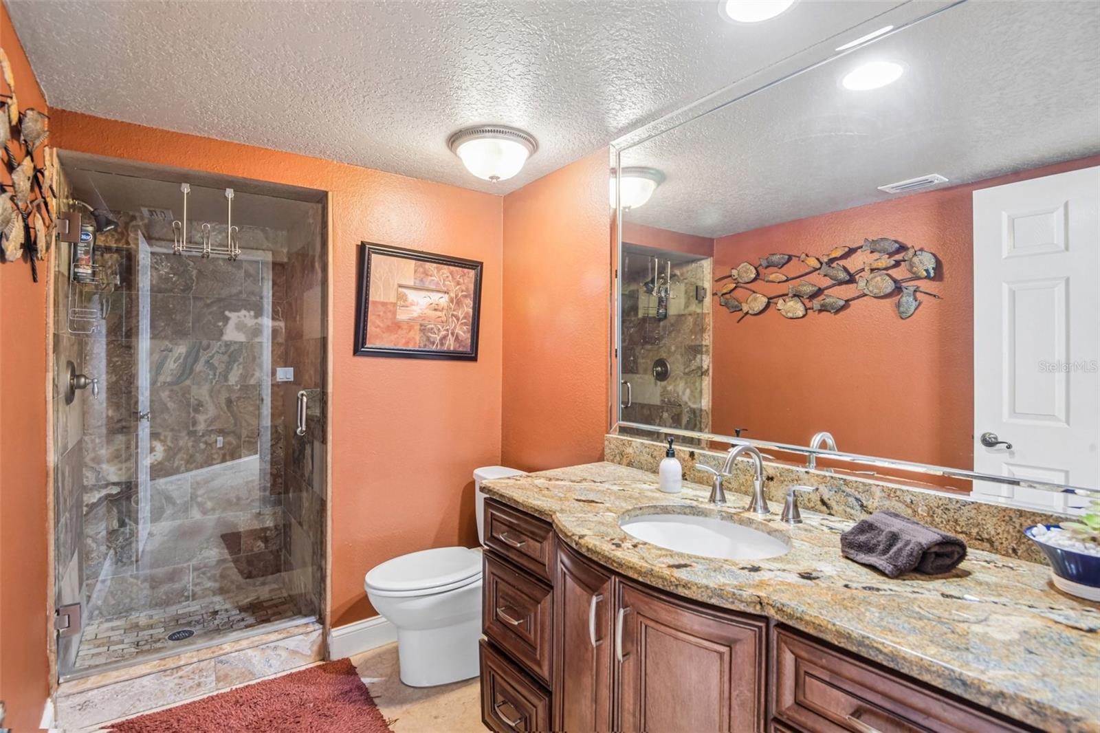3157 N Canal Dr Property Photo 39