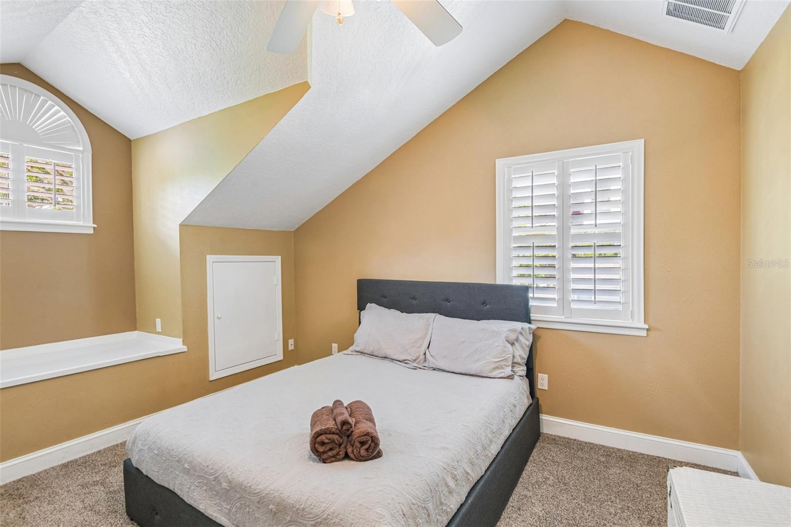 3157 N Canal Dr Property Photo 50