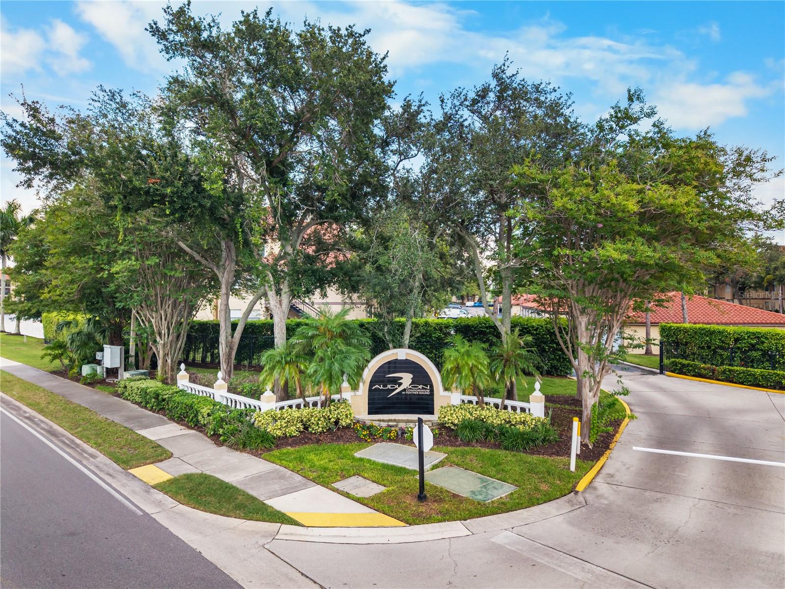 2400 Feather Sound Dr #425 Property Photo 27
