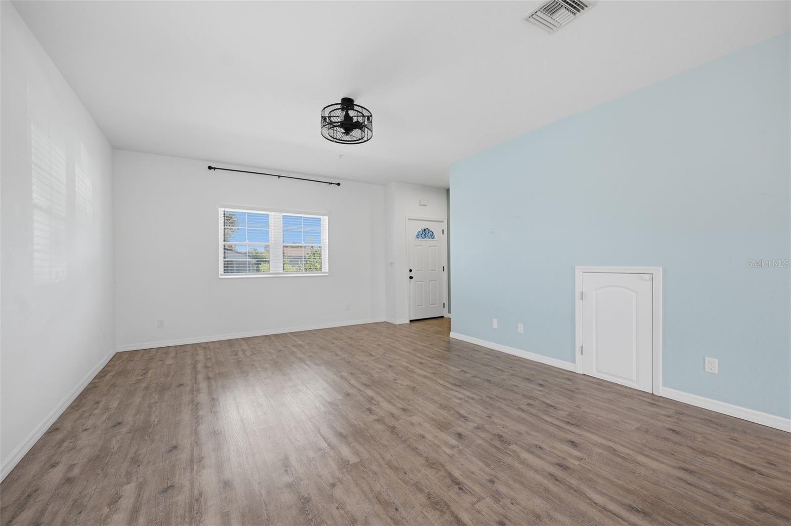 1264 Pierce St Property Photo 9